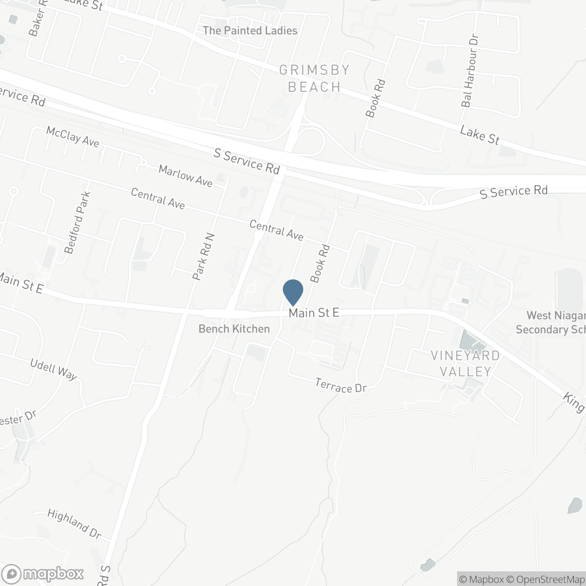 6 CHERRYWOOD AVENUE, Grimsby, Ontario L3M 2N1